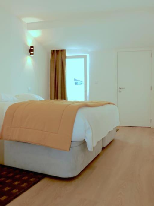 Consuls Ocean View Apartment ปอนตาเดลกาดา ภายนอก รูปภาพ